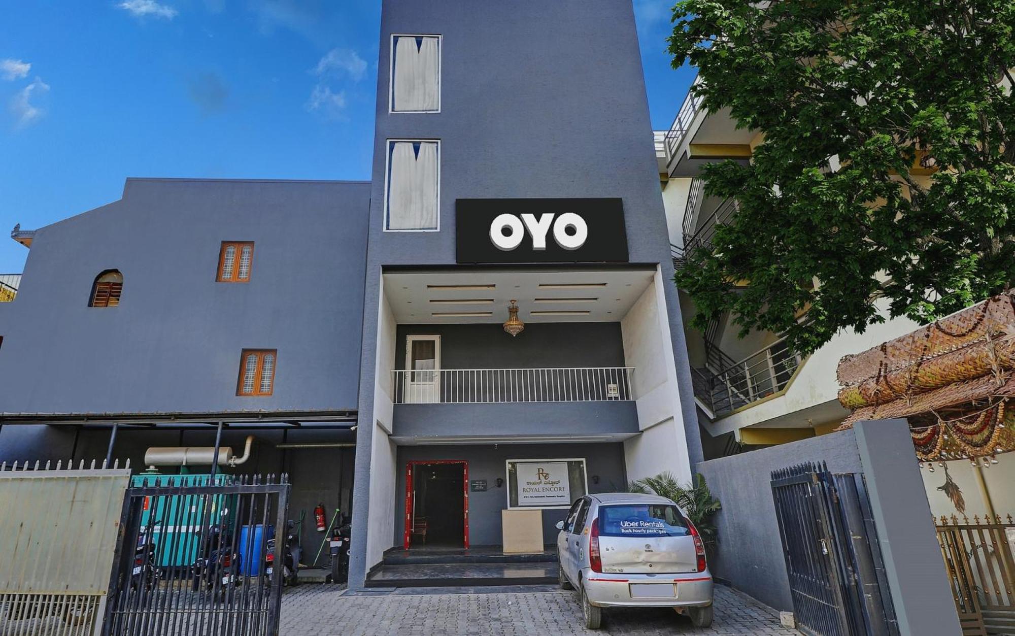 Hotel O Royal Encore Bangalore Bagian luar foto